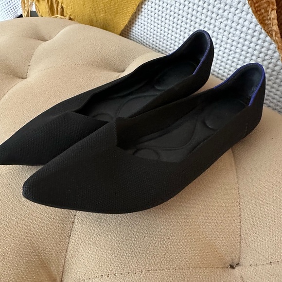 Black Rothys flats - Picture 1 of 7